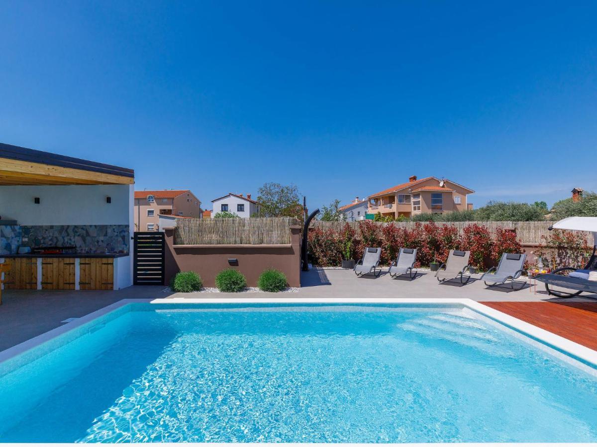 Holiday Home House Eric&Paolo By Interhome Pula Exterior foto