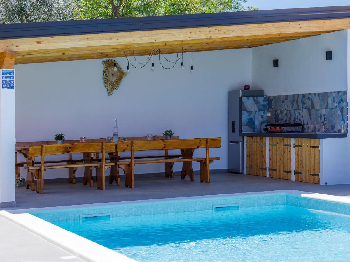 Holiday Home House Eric&Paolo By Interhome Pula Exterior foto